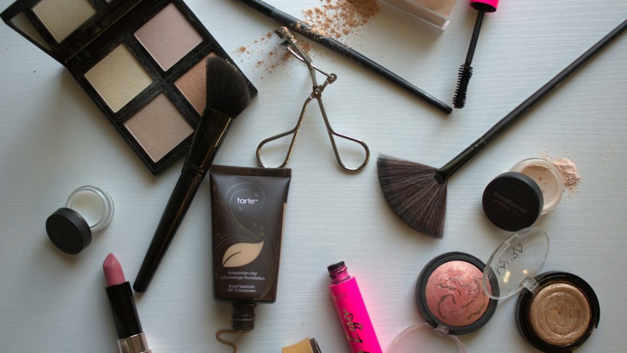 ТОП продуктів Hillary Cosmetics для основного догляду за шкірою